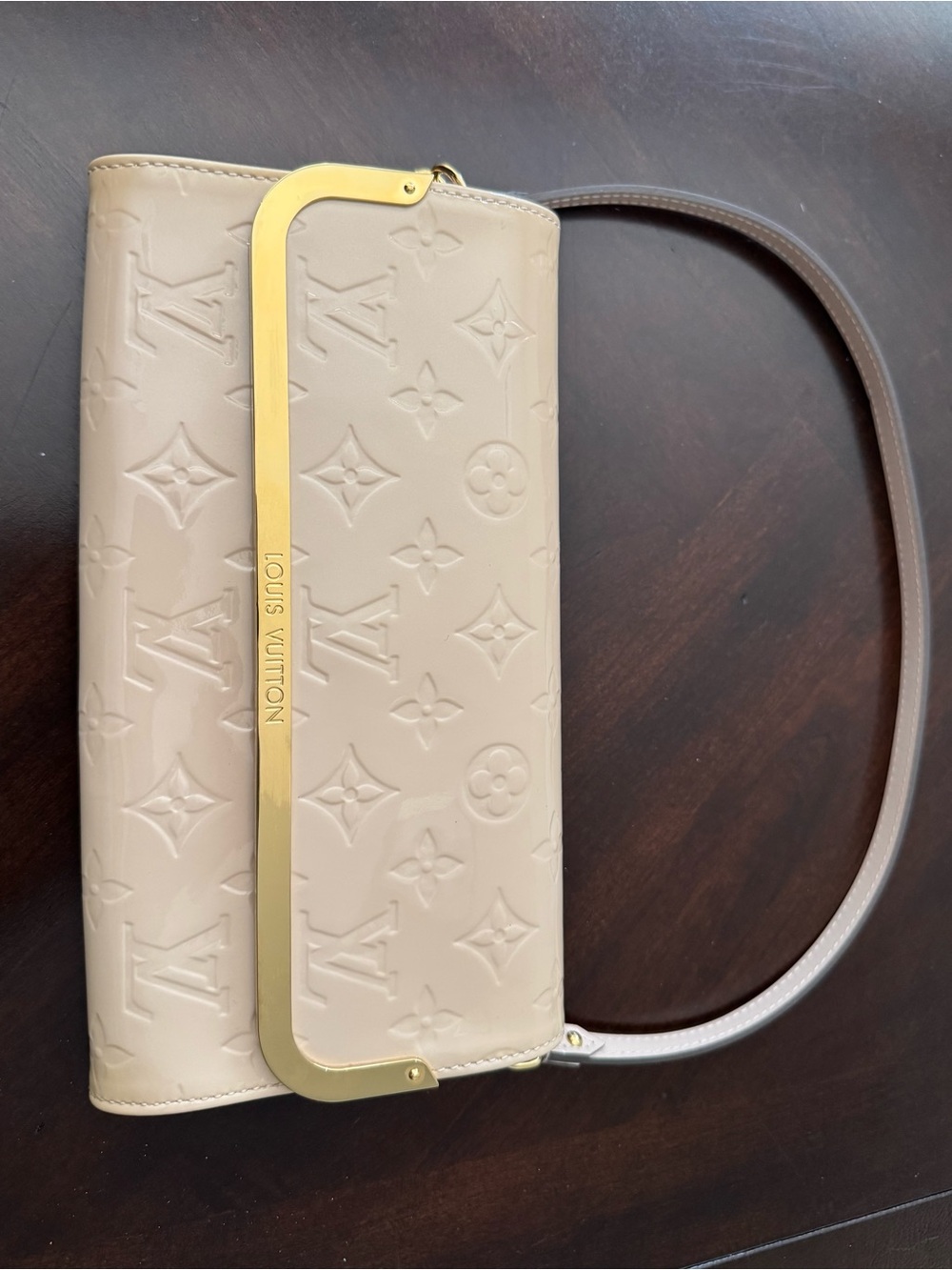Louis Vuitton Pale Pink Vernis Patent Leather Wristlet Clutch with Gold Hardware - Picture 2 of 9